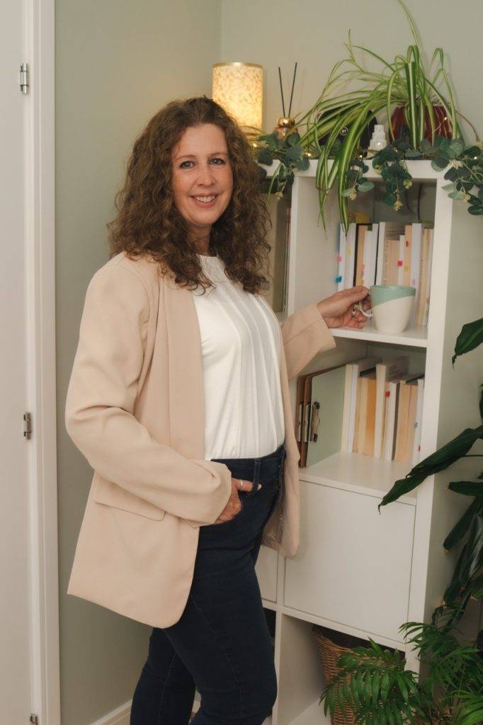 Ally — counsellor and psychotherapist